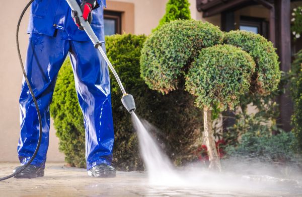 Driveway Cleaning in Lake Charles