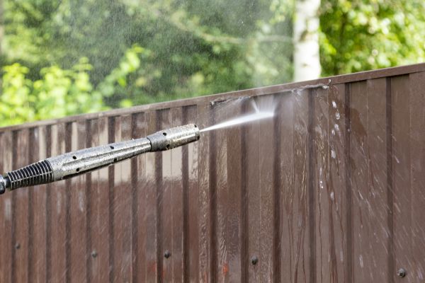 Vinyl Fence Cleaning in Lake Charles