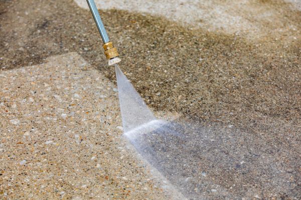 Driveway Pressure Cleaning in Lake Charles