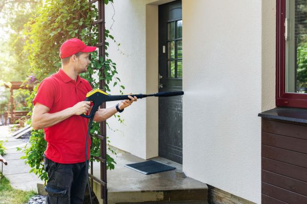 Building Exterior Cleaning in Lake Charles