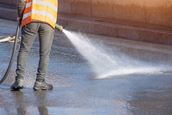 Asphalt Pressure Washing in Lake Charles