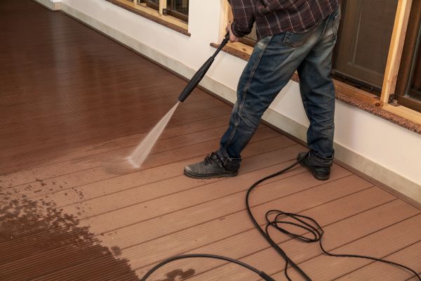 Veranda Cleaning in Lake Charles