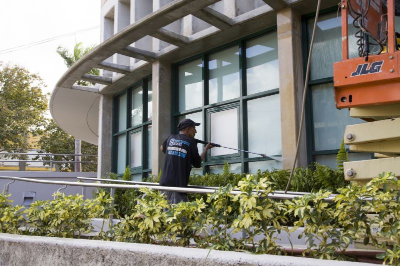 Commercial Property Powerwashing